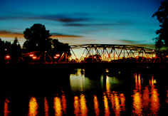 Summer sunset in Eugene Oregon © 2009 Don Hankins